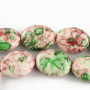 Flower jade oval 18x13mm - roz - verde