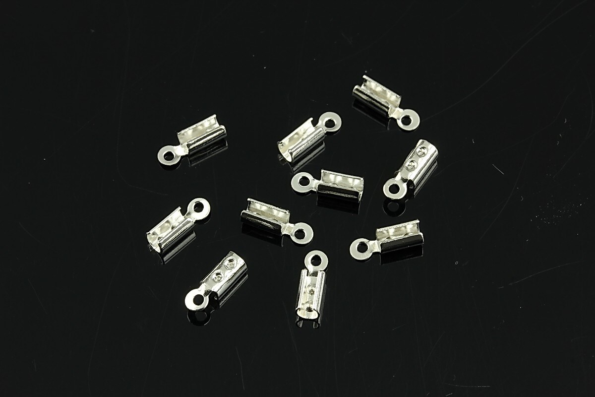 Capat de snur argintiu 8x2,5x2mm (interior 1,5mm) (10buc.)