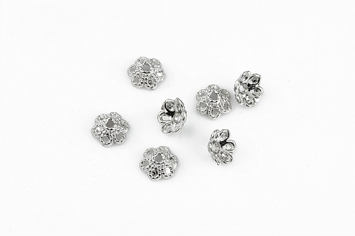 Capacele margele argintiu inchis floare 3x6mm