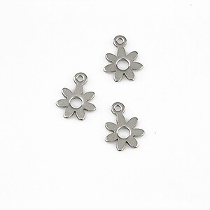 Charm otel inoxidabil floare 11x8mm