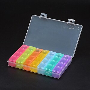 Cutie plastic pentru margele cu 28 compartimente 17,5x10,8x2,6cm