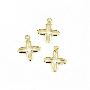 Charm otel inoxidabil auriu 304, cruce 13,5x11mm