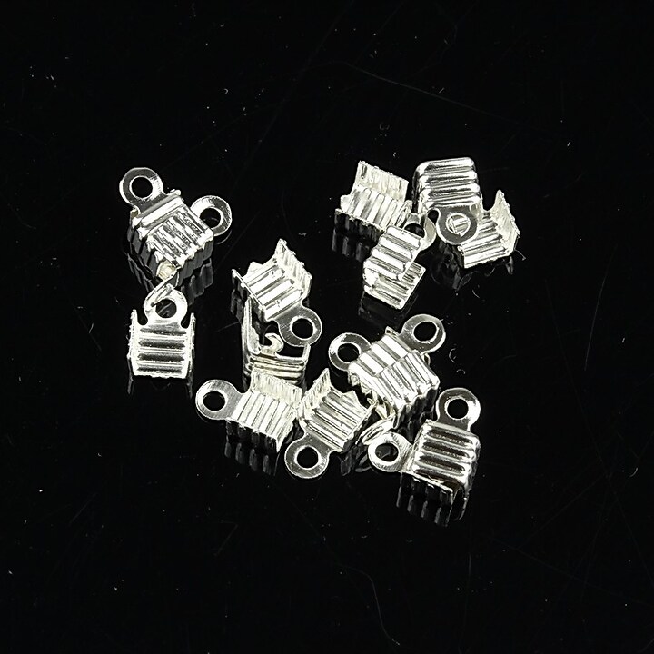 Capat de snur argintiu 4x6mm (interior 3,5mm) (10buc.)