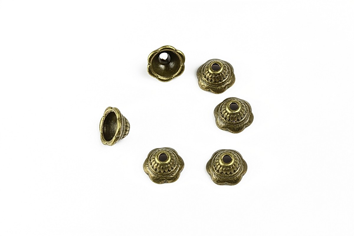 Capacele margele bronz  floare 8x4mm