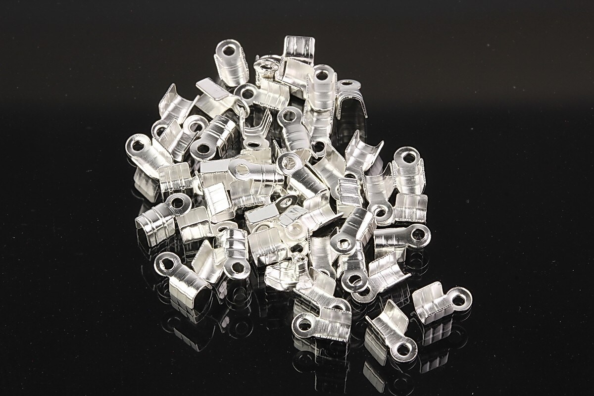 Capat de snur argintiu 3x6mm (interior 2,5mm) (10buc.)