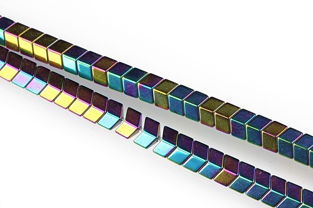 Hematit electroplacat multicolor sageata 4x6mm