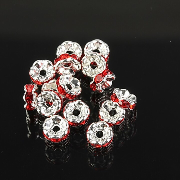 Distantiere argintii floare cu rhinestones rosii 6mm (3x6mm)