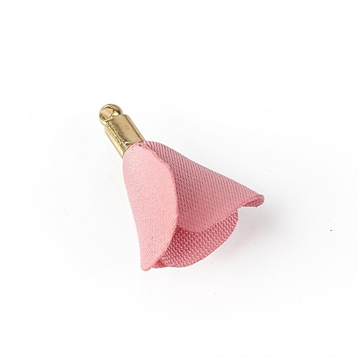 Pandantiv material textil si agatatoare aurie 22~24x10~14mm - rose blush