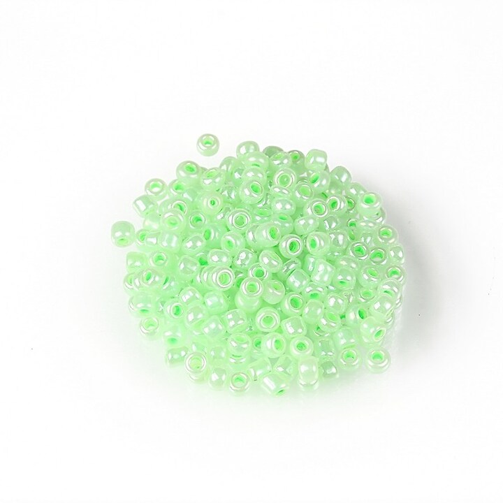 Margele de nisip 2mm (50g) - cod 620 - verde deschis perlat