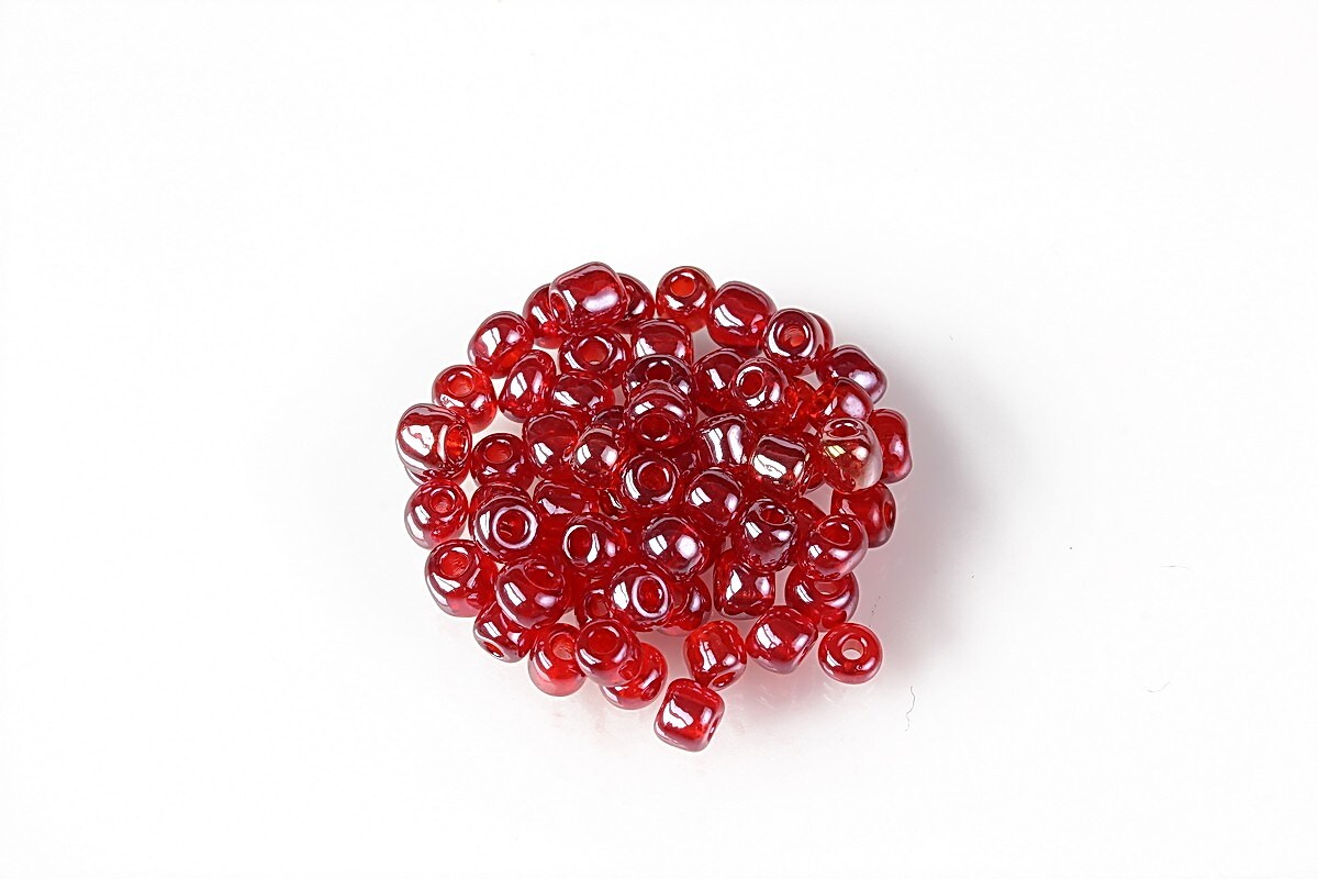 Margele de nisip 4mm (50g) - cod 675 - rosu inchis lucios