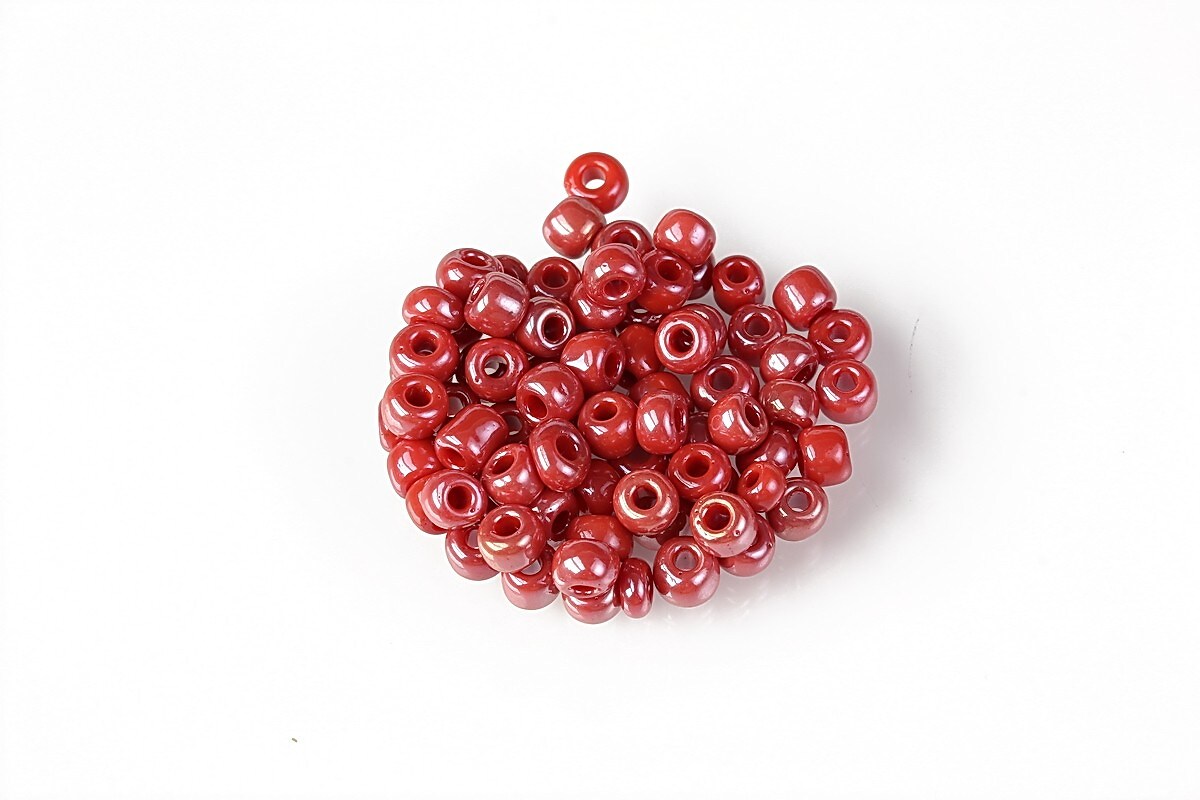 Margele de nisip 4mm (50g) - cod 676 - rosu lucios