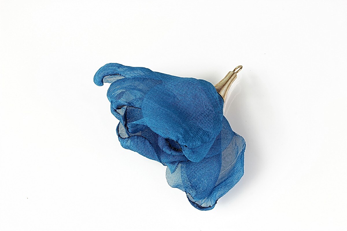 Pandativ organza si agatatoare aurie 60-80x50-60mm - albastru