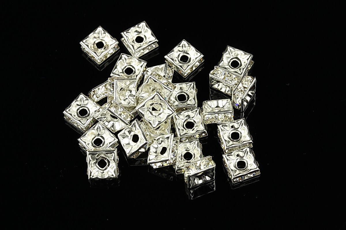 Distantiere patrate argintii cu rhinestone albe 3x6mm