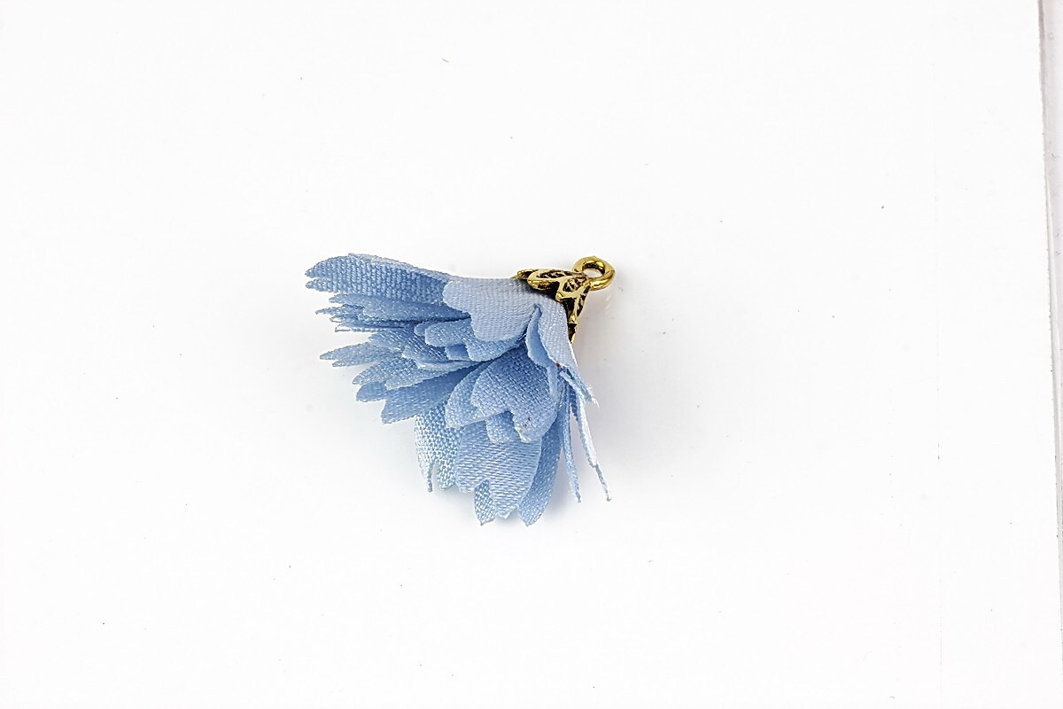 Pandantiv floare lucioasa si agatatoare auriu antichizat 30x34mm -albastru deschis