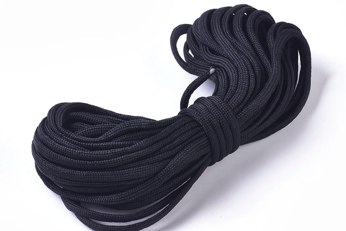 Legatura snur paracord din 7 fire polyester 4,5mm - negru - 10m