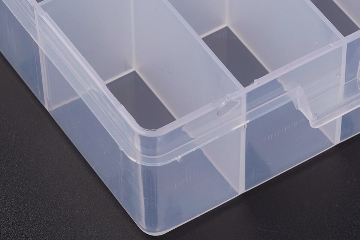 Cutie plastic pentru margele cu 24 compartimente 19x13x3,6cm