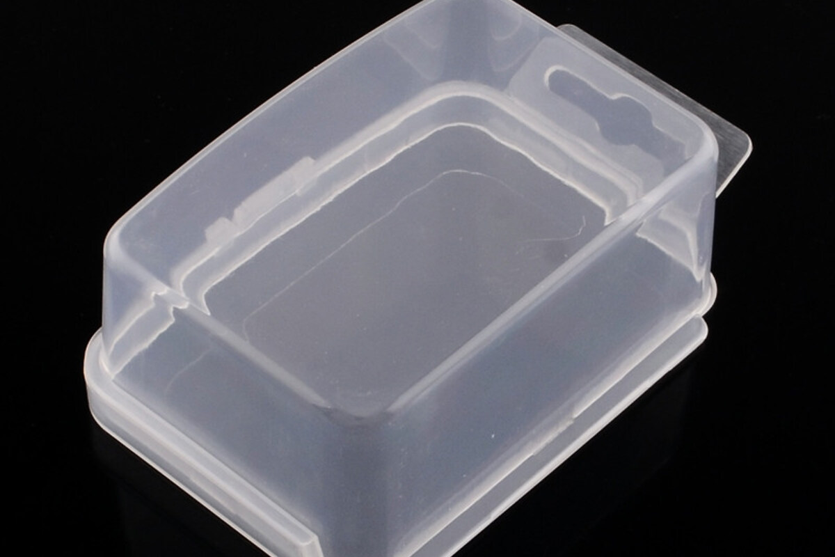 Cutie mica din plastic pentru margele 8,5x5,5cm