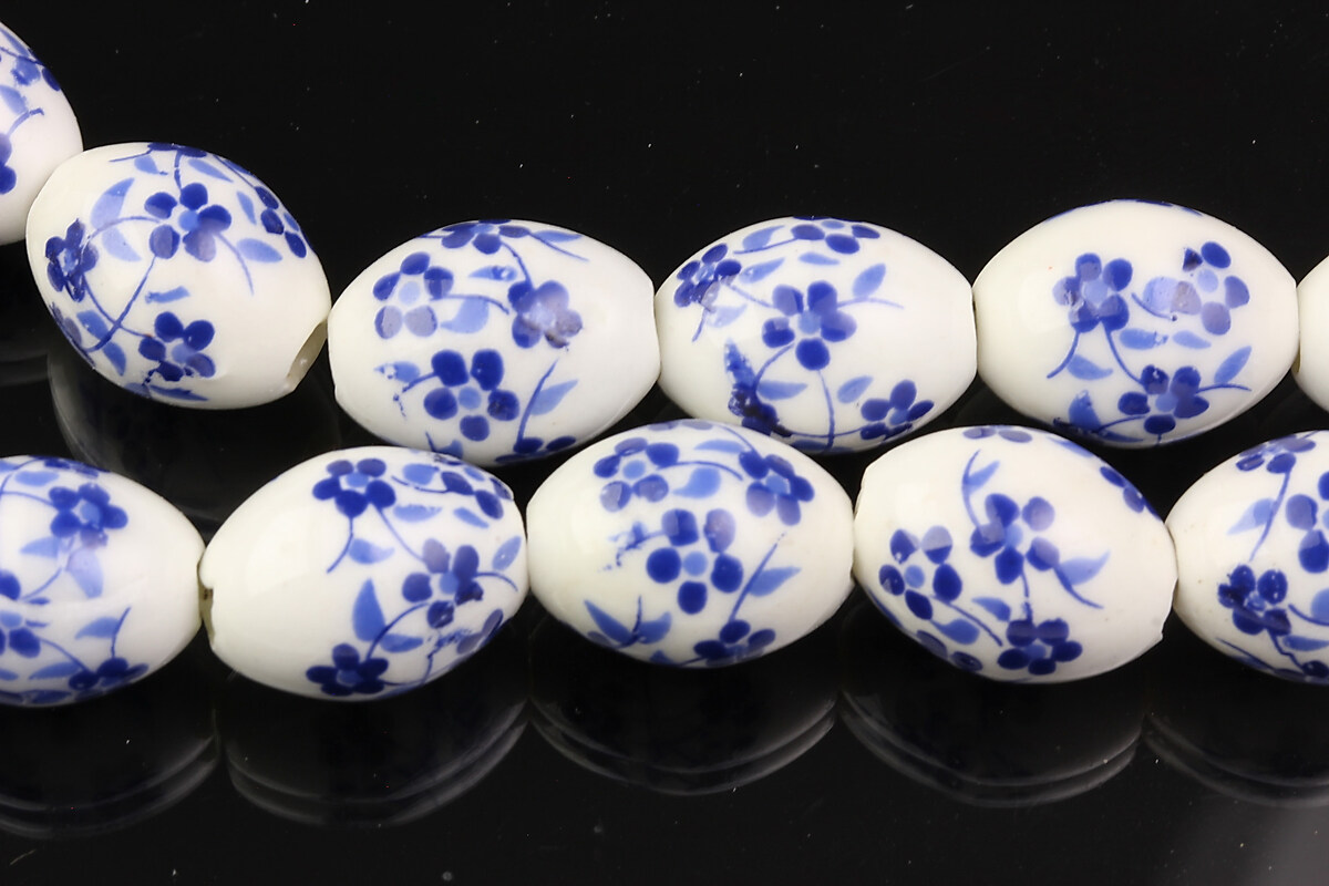 Margele de portelan pictate, butoias 15x10mm - flori albastre