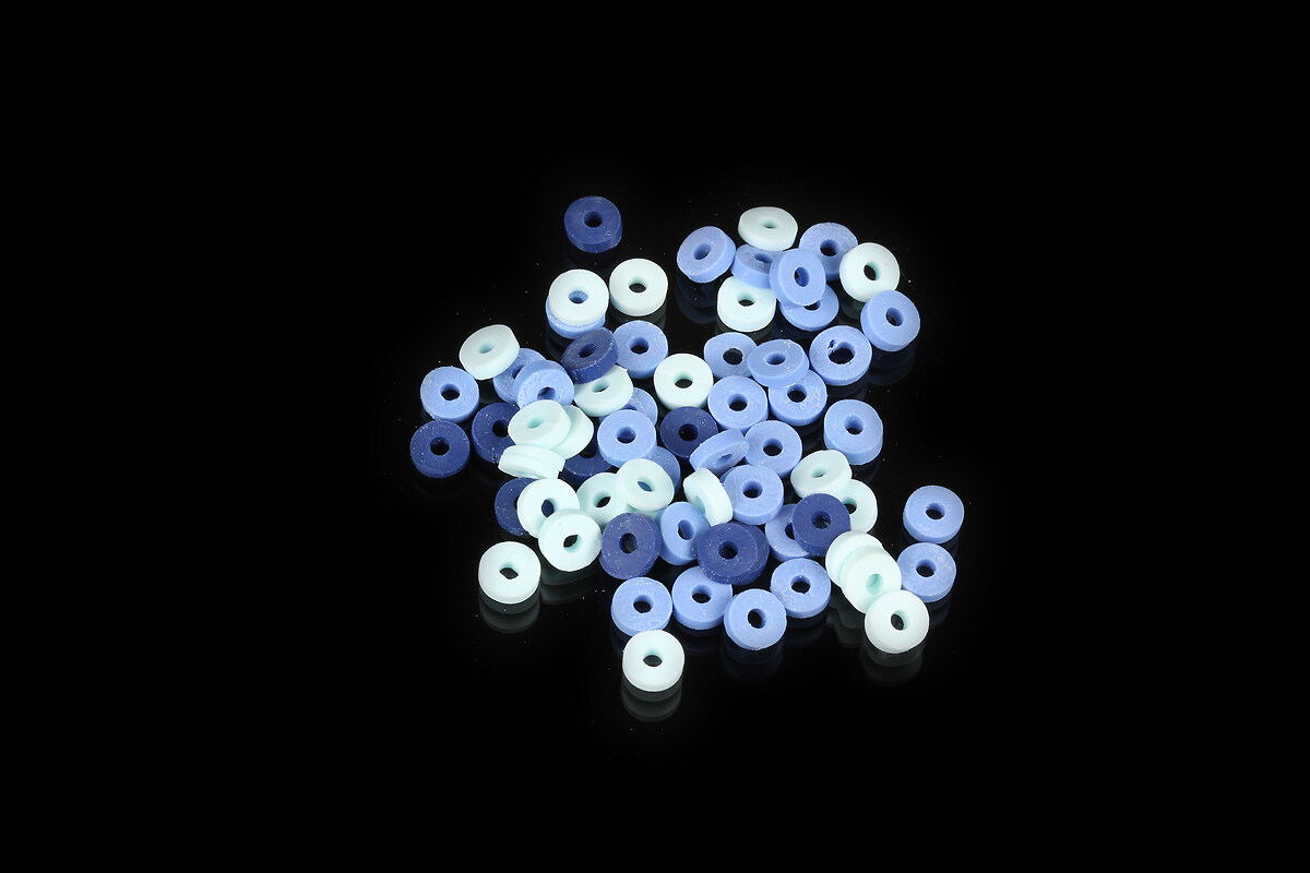 Margele Heishi rondele din lut polimeric 4x5x1,5mm (20 grame) - mix albastru