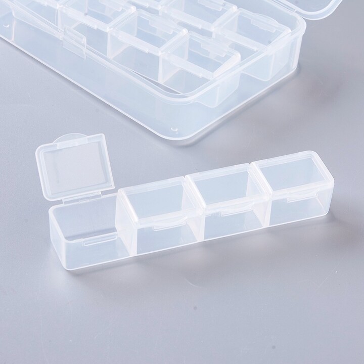 Cutie plastic pentru margele cu 3 cutiute in interior a cate 4 compartimente, 10,4x7,5x2,5cm