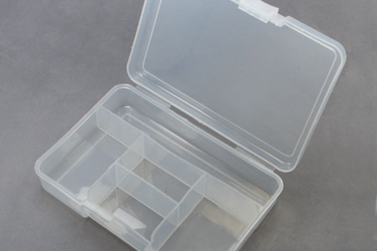 Cutie plastic pentru margele cu 5 compartimente, 14,5x10x3,3cm