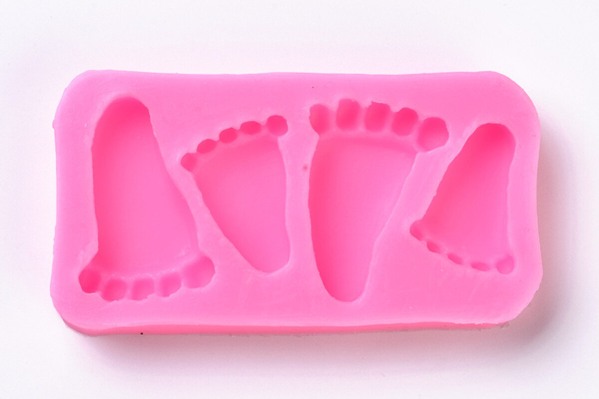 Matrita din silicon alimentar picioare de bebelus 47x90x11,5mm