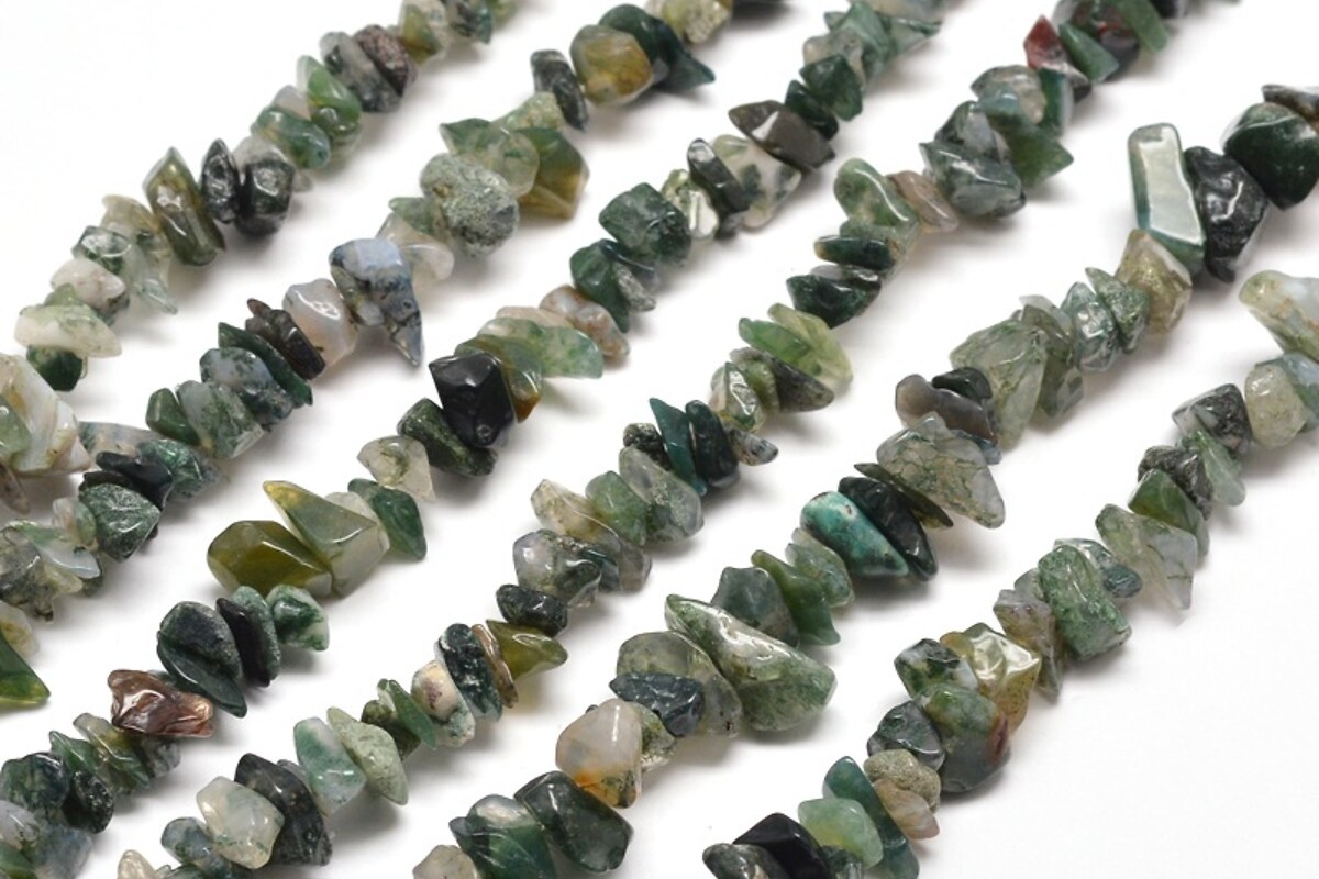 Chipsuri moss agate