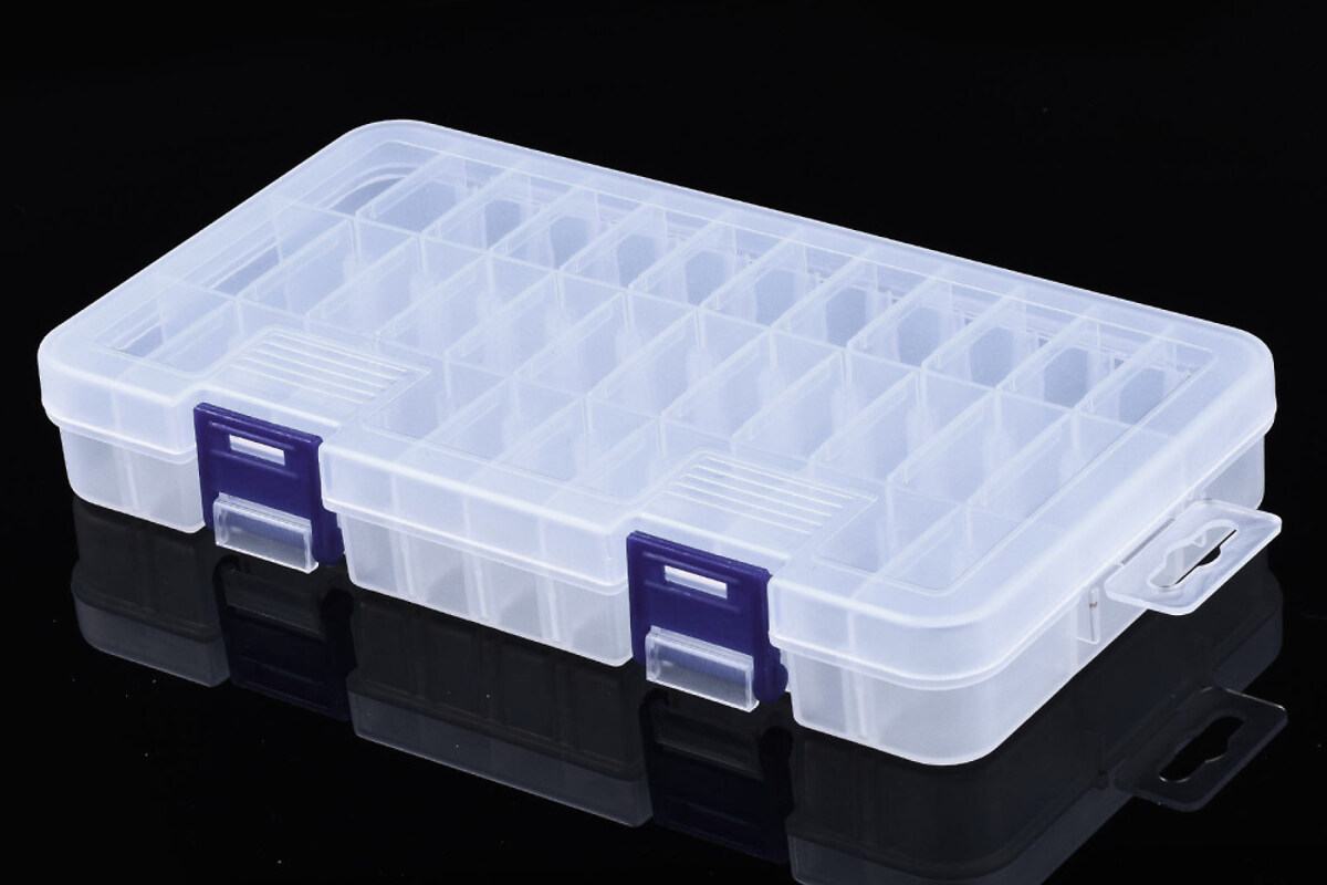 Cutie plastic pentru margele cu compartimente reglabile 19,3x10,5x2,9cm