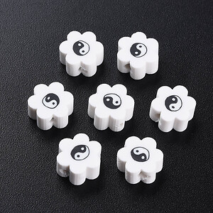 Margele polimer rasina yin yang floare 8x9x4,5mm (50 buc.)